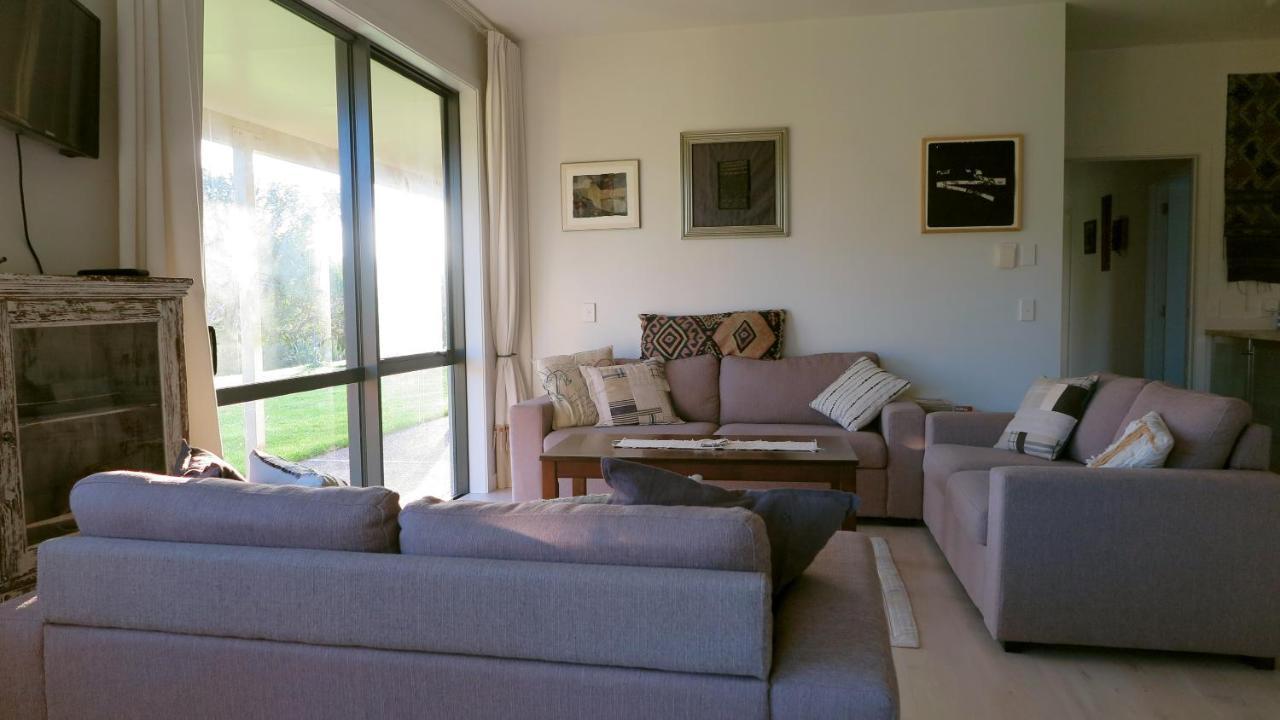 Kaka Lodge At Kotare House Tawharanui ภายนอก รูปภาพ
