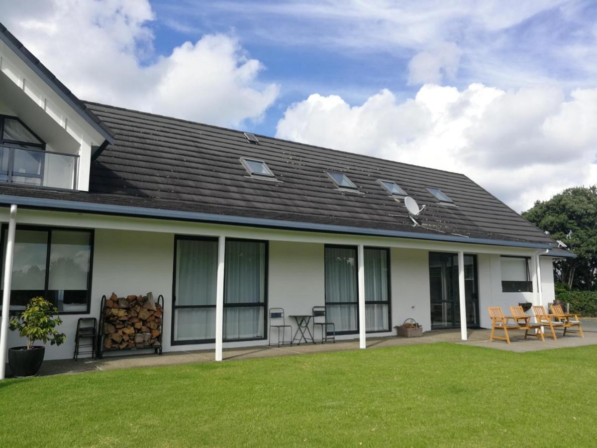 Kaka Lodge At Kotare House Tawharanui ภายนอก รูปภาพ